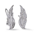 Bild in Galerie-Betrachter laden, D Flawless Diamond Earrings set in 18K White Gold