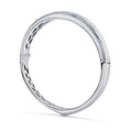 Bild in Galerie-Betrachter laden, The Dew Drops D Flawless Diamond BangleÊ set in 18K Yellow Gold