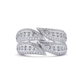 Bild in Galerie-Betrachter laden, D Flawless Diamond Ring set in 18K White Gold