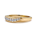 Bild in Galerie-Betrachter laden, The Sweet Pea D Flawless Diamond Ring set in 18K Yellow Gold