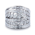 Bild in Galerie-Betrachter laden, D Flawless Diamond Ring set in 18K White Gold
