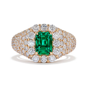 Clean Vivid Emerald Ring with D Flawless Diamonds set in 18K Yellow Gold