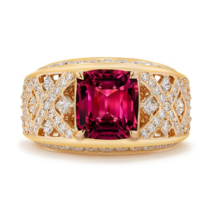 Burmese Noble Red Spinel Ring with D Flawless Diamonds set in 18K Yellow Gold