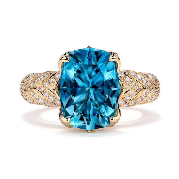 Santa Maria Aquamarine Ring with D Flawless Diamonds set in 18K Yellow Gold