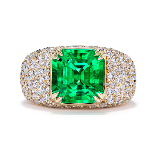 Muzo Colombian Emerald Ring with D Flawless Diamonds set in 18K Yellow Gold