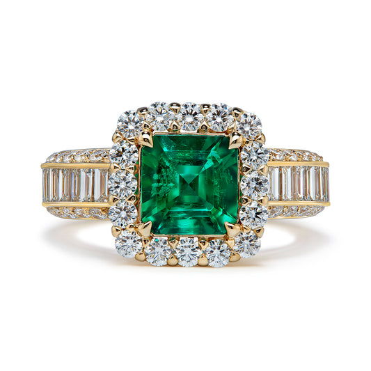 D Flawless Diamond Ring with D Flawless Diamonds set in 18K Yellow Gold