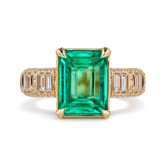 Muzo Colombian Emerald Ring with D Flawless Diamonds set in 18K Yellow Gold