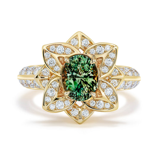 Ceylon Alexandrite Ring with D Flawless Diamonds set in 18K Yellow Gold