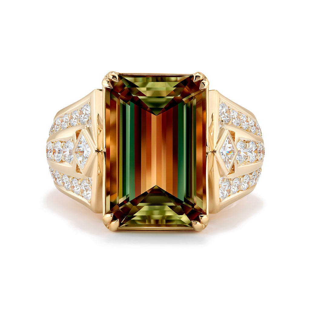 Zultanite Ring with D Flawless Diamonds set in 18K Yellow Gold