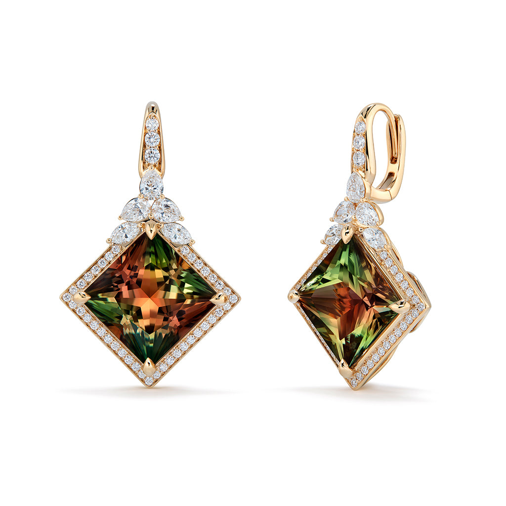 Zultanite Earrings with D Flawless Diamonds set in 18K Yellow Gold