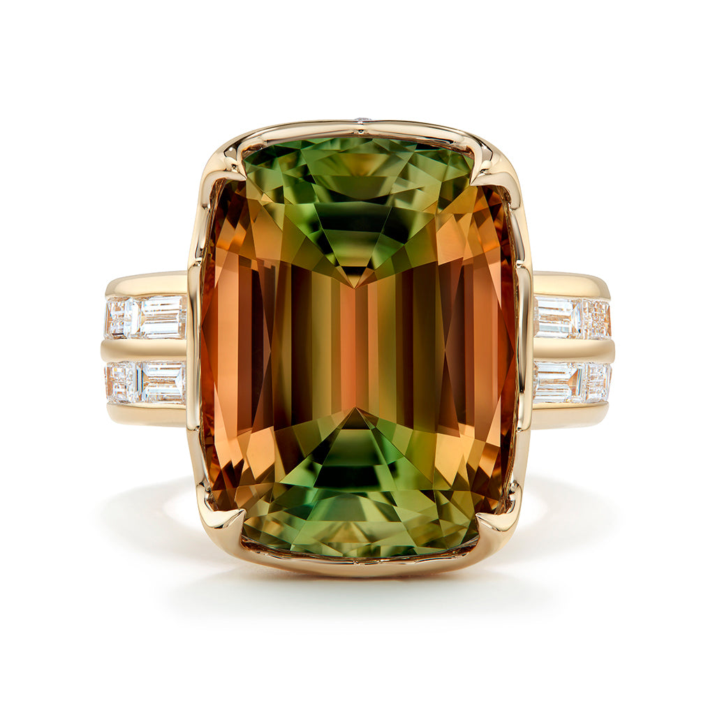 Zultanite Ring with D Flawless Diamonds set in 18K Yellow Gold