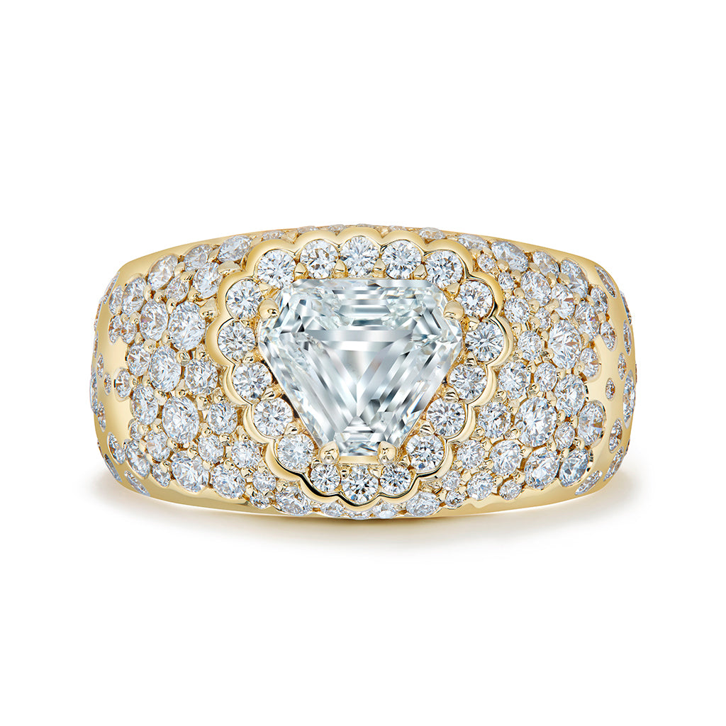 Historic Diamond Ring with D Flawless Diamonds set in 18K Yellow Gold