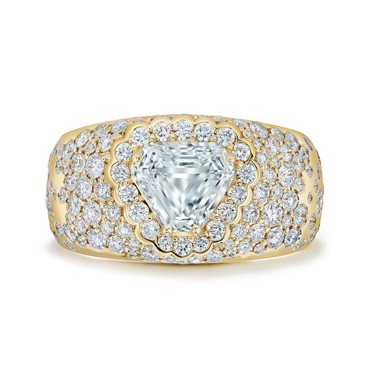 Historic Diamond Ring with D Flawless Diamonds set in 18K Yellow Gold