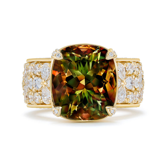 Zultanite Ring with D Flawless Diamonds set in 18K Yellow Gold