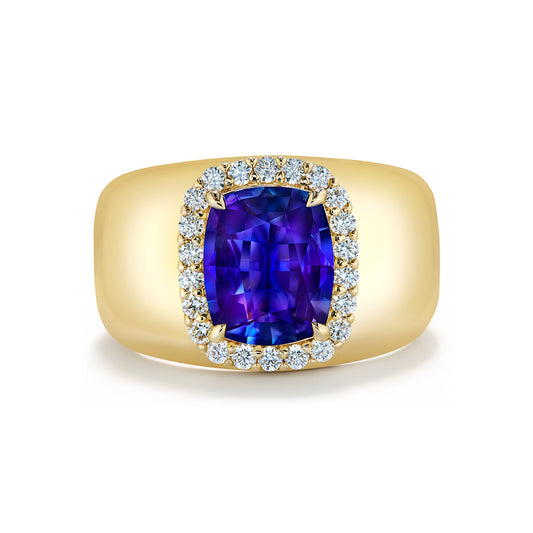 Unheated Kashmir Sapphire Ring with D Flawless Diamonds set in 18K Yellow Gold