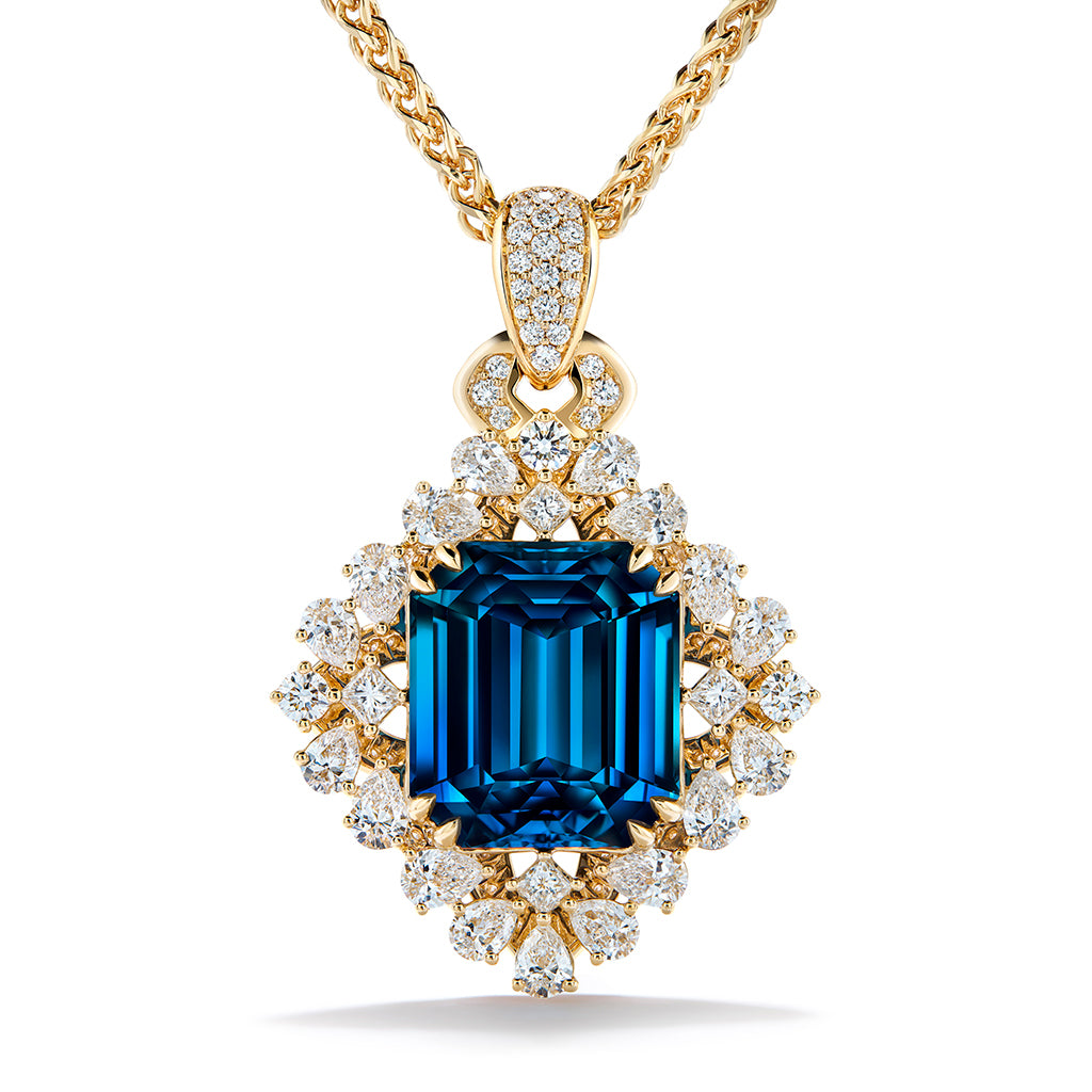 Srilankan Intense Blue Flawless Cobalt Spinel Necklace with D Flawless Diamonds set in 18K Yellow Gold