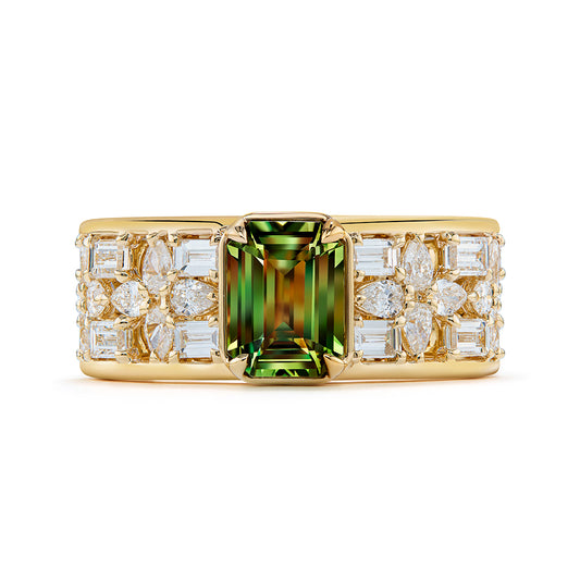 Ceylon Alexandrite Ring with D Flawless Diamonds set in 18K Yellow Gold