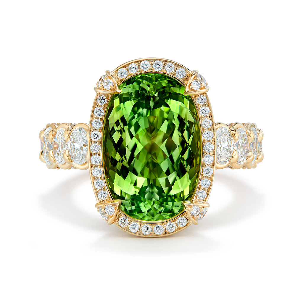 Unheated Paraiba Tourmaline Ring with D Flawless Diamonds set in 18K Yellow Gold