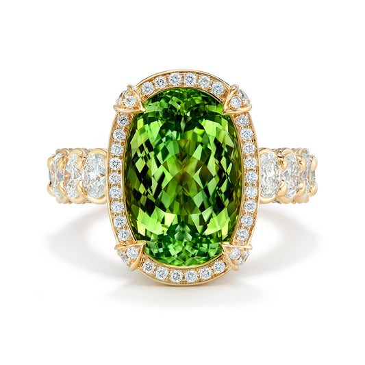 Unheated Paraiba Tourmaline Ring with D Flawless Diamonds set in 18K Yellow Gold