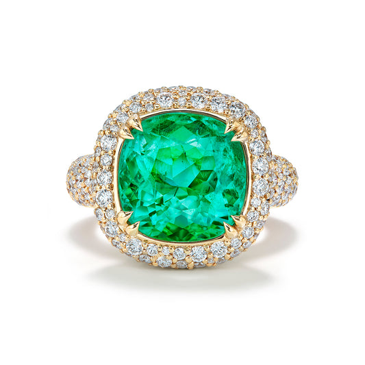 Muzo Colombian Emerald Ring with D Flawless Diamonds set in 18K Yellow Gold