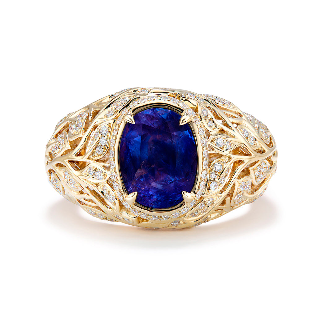 Unheated Kashmir Sapphire Ring with D Flawless Diamonds set in 18K Yellow Gold