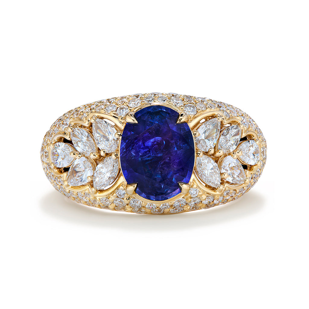Unheated Kashmir Sapphire Ring with D Flawless Diamonds set in 18K Yellow Gold