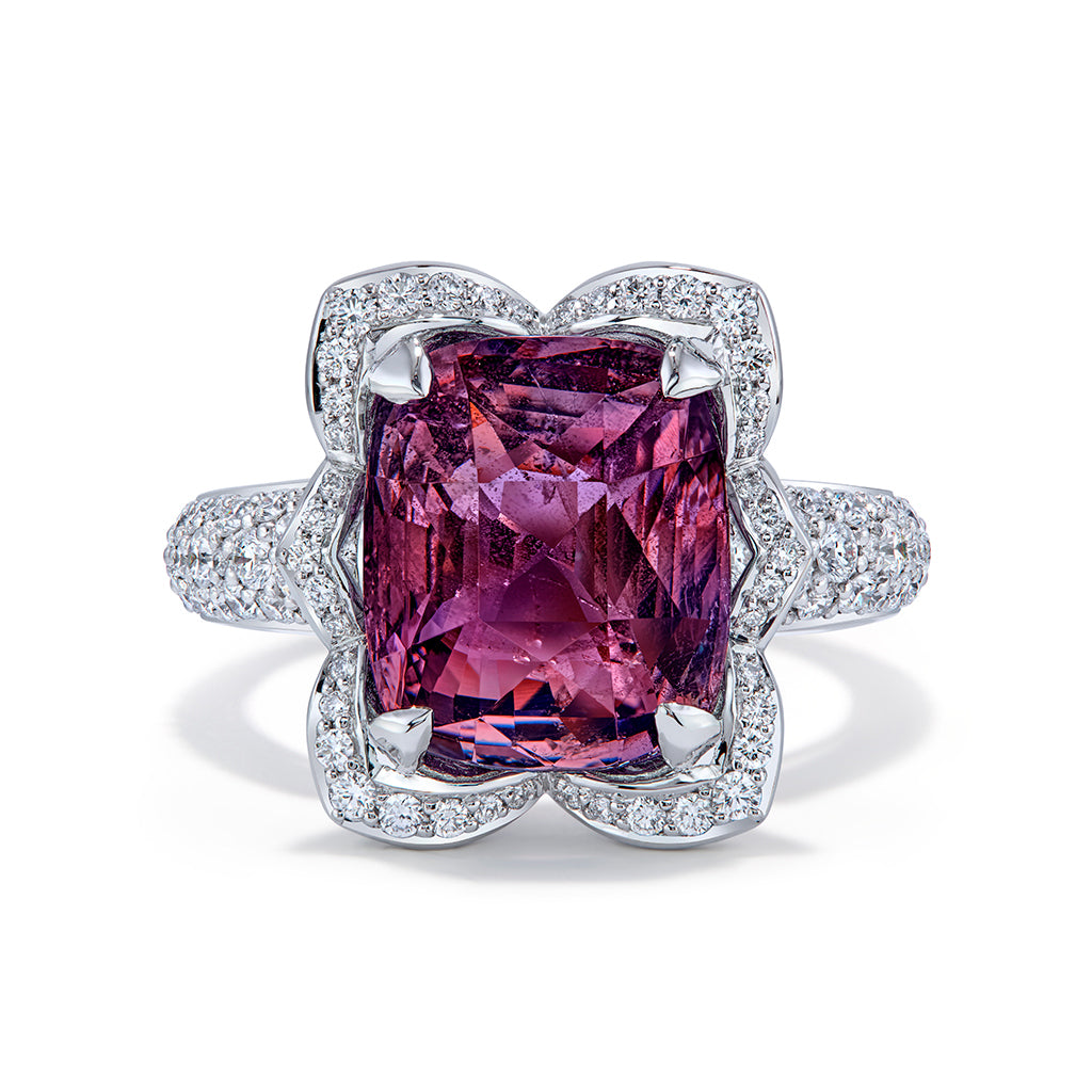 Special Award Record Fine Pink Musgravite Ring with D Flawless Diamonds set in Platinum