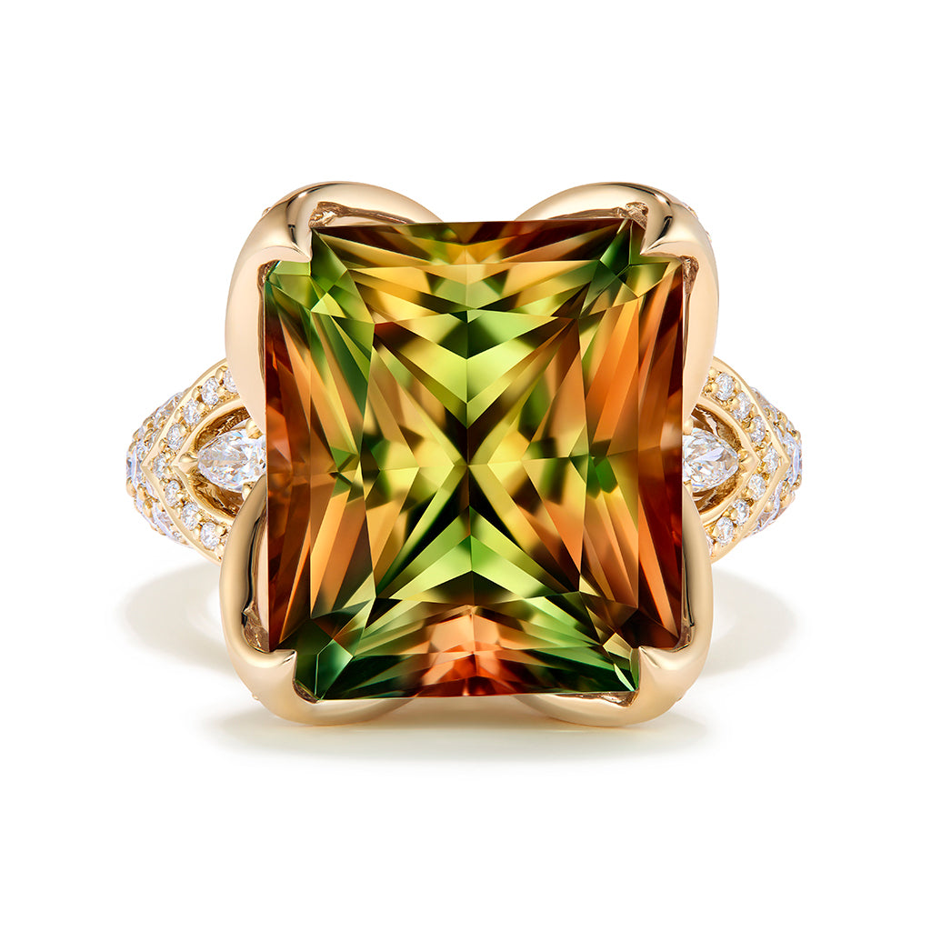 Zultanite Ring with D Flawless Diamonds set in 18K Yellow Gold