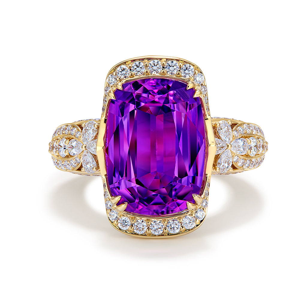 Patroke Kunzite Ring with D Flawless Diamonds set in 18K Yellow Gold