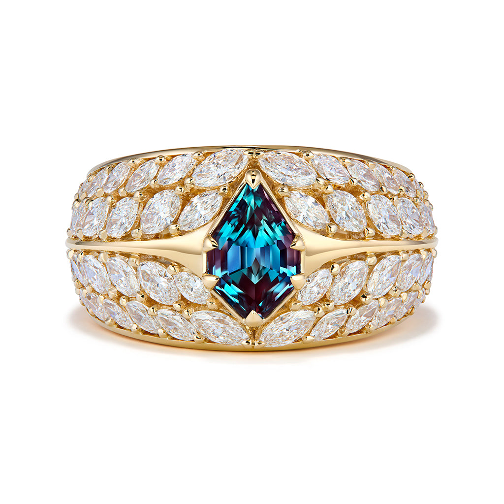 Record Antique Russian Alexandrite Ring with D Flawless Diamonds set in 18K Yellow Gold
