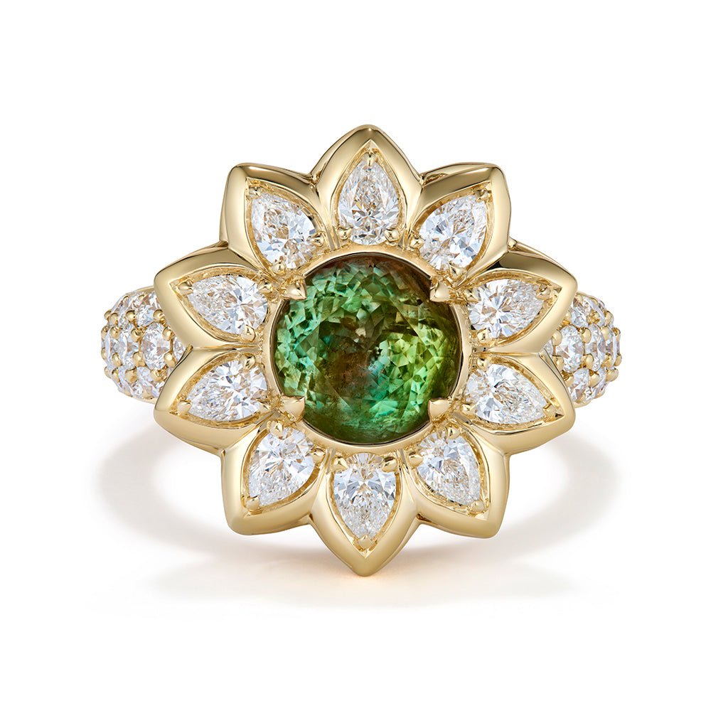 Antique Russian Alexandrite Ring with D Flawless Diamonds set in 18K Yellow Gold