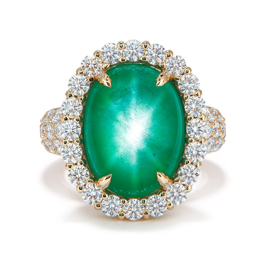 Record Star Emerald Ring with D Flawless Diamonds set in 18K Yellow Gold