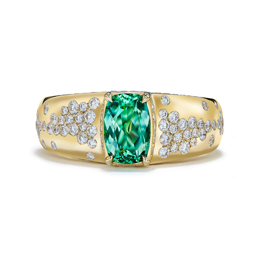 Prismatine Ring with D Flawless Diamonds set in 18K Yellow Gold