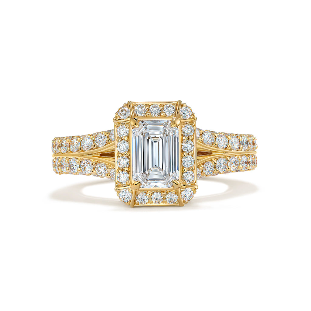 D Flawless Golconda Diamond Ring with D Flawless Diamonds set in 18K Yellow Gold