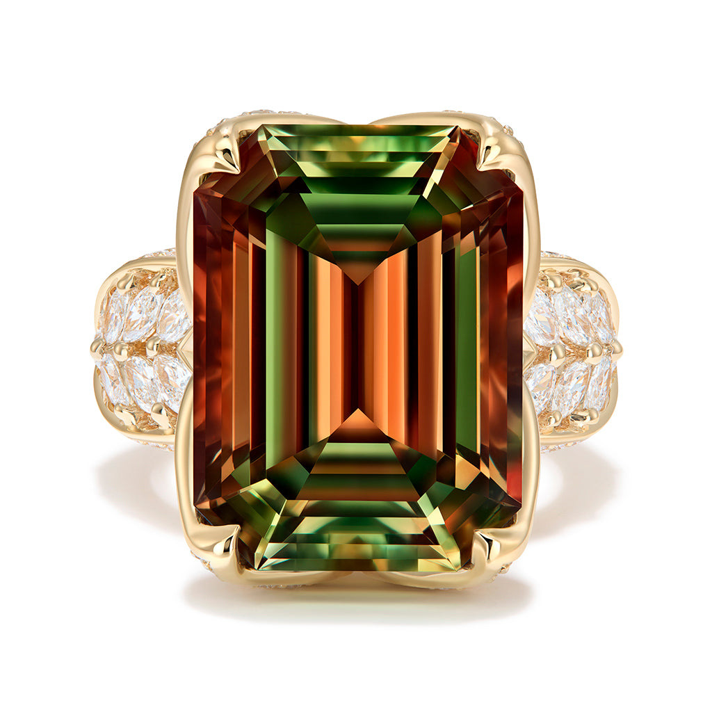 Zultanite Ring with D Flawless Diamonds set in 18K Yellow Gold