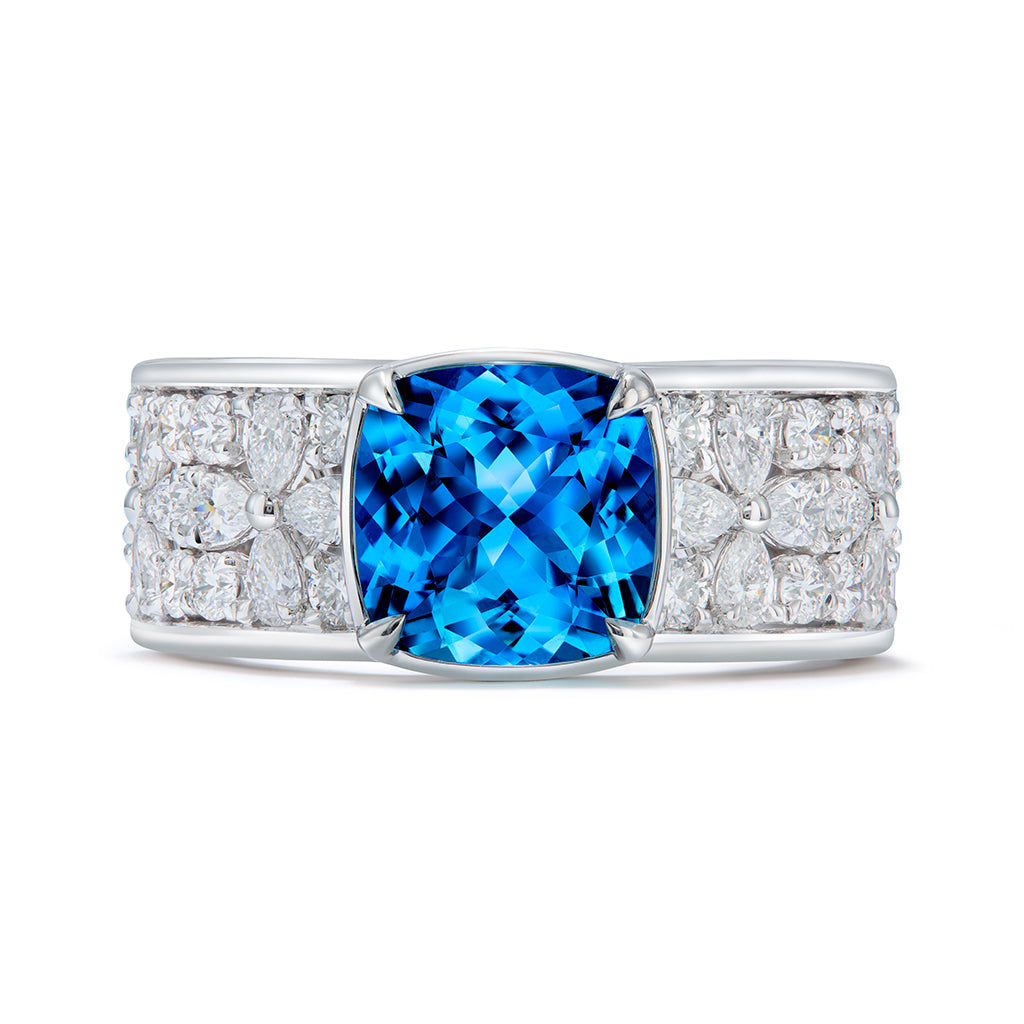 Tatu Santa Maria Aquamarine Ring with D Flawless Diamonds set in 18K White Gold