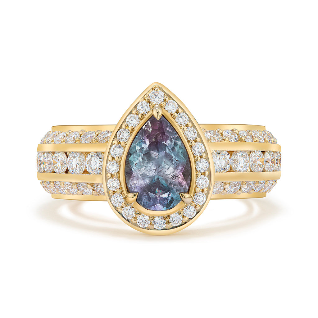 Antique 100% Change Russian Alexandrite Ring with D Flawless Diamonds set in 18K Yellow Gold