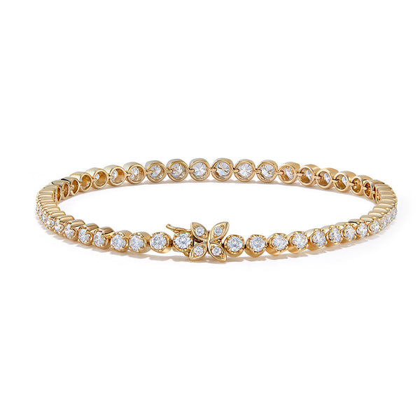 D Flawless Diamond Bracelet set in 18K Gold