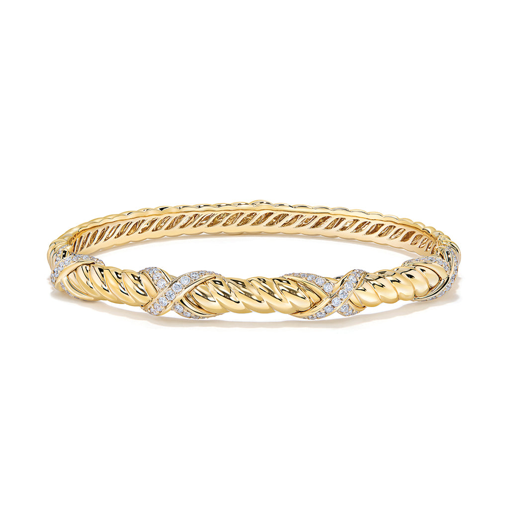 D Flawless Diamond Bangle set in 18K Yellow Gold