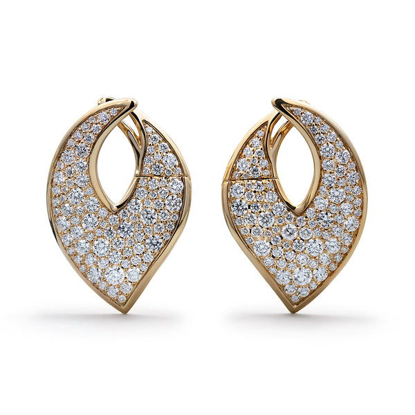 Waves D Flawless Diamond Earrings set in 18K Yellow Gold