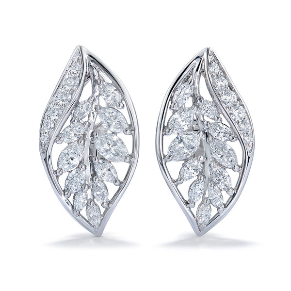 D Flawless Diamond Earrings set in 18K Gold