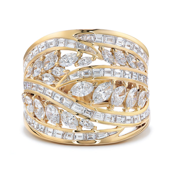 D Flawless Diamond Ring set in 18K Gold