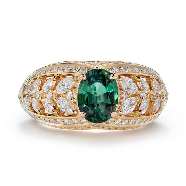 Alexandrite Ring with D Flawless Diamonds set in 18K Yellow Gold