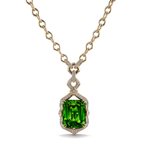 Zabargad Peridot Necklace with D Flawless Diamonds set in 18K Yellow Gold