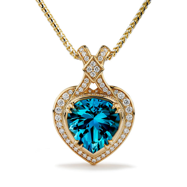 Santa Maria Aquamarine Necklace with D Flawless Diamonds set in 18K Yellow Gold