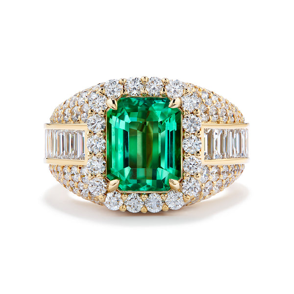 No Oil Crystal Emerald Ring with D Flawless Diamonds set in 18K Yellow Gold