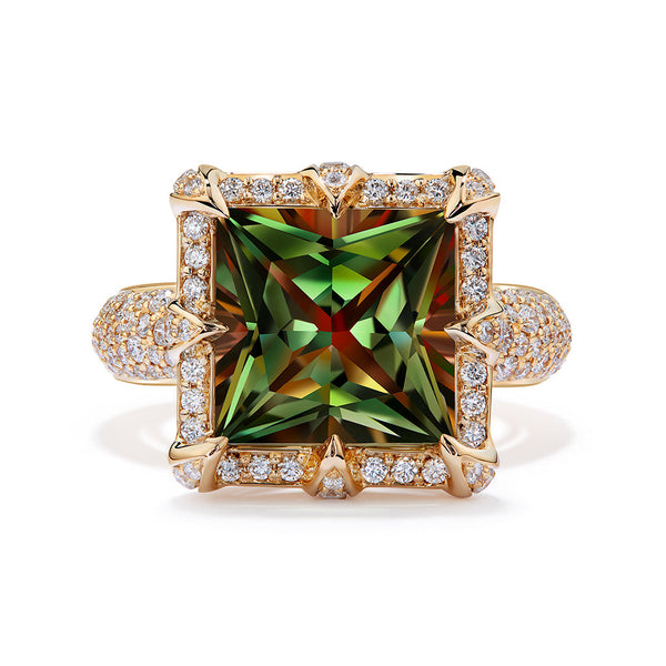 Zultanite Ring with D Flawless Diamonds set in 18K Yellow Gold