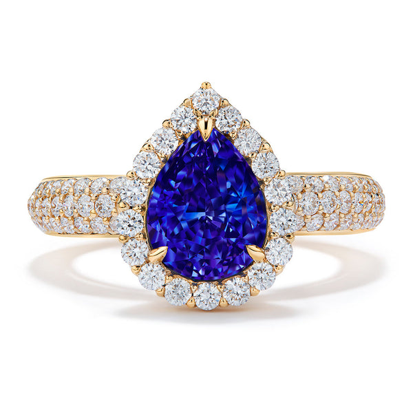 Unheated Ilakaka Cornflower Blue Sapphire Ring with D Flawless Diamonds set in 18K Yellow Gold