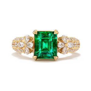 No Oil Vivid Emerald Ring with D Flawless Diamonds set in 18K Yellow Gold