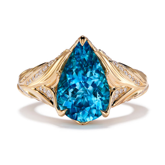 Brazillian Santa Maria Aquamarine Ring with D Flawless Diamonds set in 18K Yellow Gold